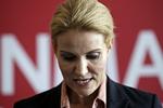 Nedtælling. Valget er allerede i fuld gang, og S-leder Helle Thorning-Schmidt måtte svare på flere kritiske spørgsmål, da hun indkaldte til pressemøde. 