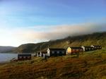 FLYTNING. Forsvarets hovedkvarter i Grønland flyttes fra marinestationen Kangilinnguit/Grønnedal til Nuuk. Her er stationens beboelseskvarter Halv Tolv, hvor mange ansatte bor med deres familier. 