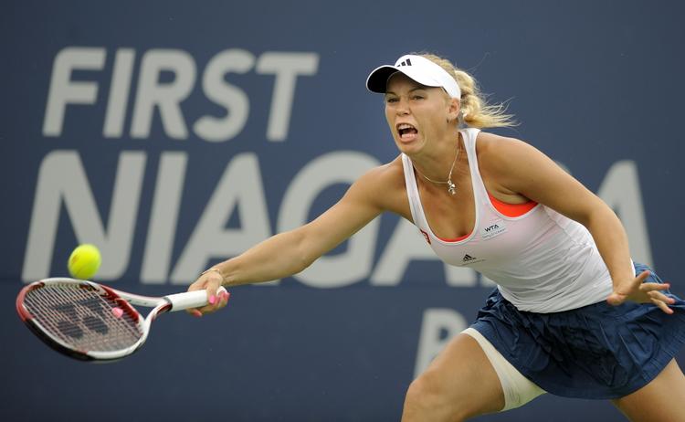 Triumf. Caroline Wozniacki vandt finalen ved WTA-turneringen i New Haven for andet år i træk. 