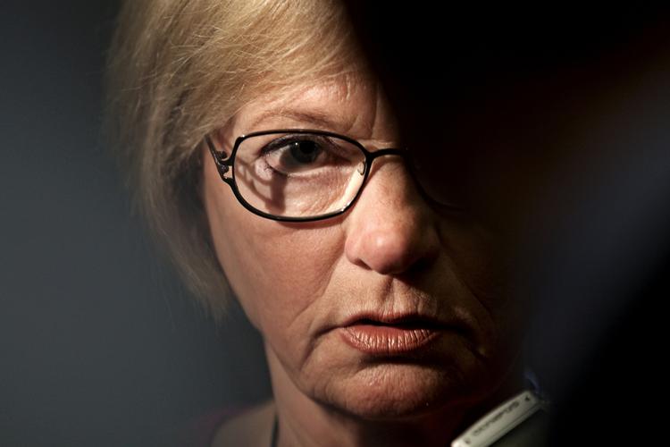 Chokeret. DF's leder Pia Kjærsgaard er forundret over, at de konservatives leder Lars Barfoed har indledt et parløb med de radikale. 