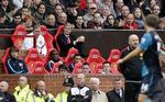 av. Den sved. Otte gange. Arsene Wenger oplevede et lavpunkt i karrieren, da Arsenal var på Old Trafford. 