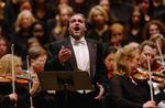 Kvæstet. Den kendte, italienske tenor Salvatore Licitra er blevet alvorligt kvæstet ved en trafikulykke på det sydlige Sicilien. 