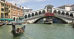 Turistskat. Besøgende skal nu betale for det antal overnatninger, de har i Venedig. 