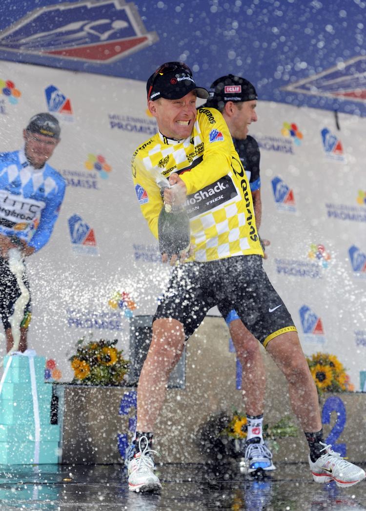 Sprøjteri. Levi Leipheimer svingede flasken efter sejren i US Pro Cycling Challenge. 