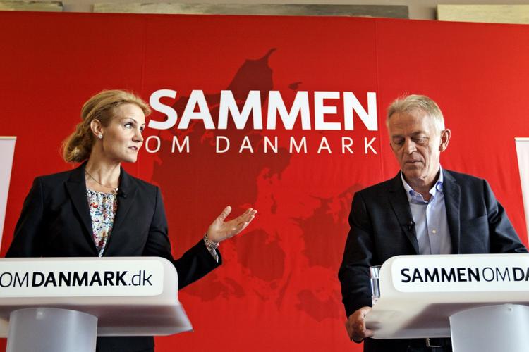 Blokpolitik. Både Helle Thorning-Schmidt (tv.) og statsminister Lars Løkke Rasmussen fastholder blokretorikken, mener retorikekspert. 