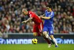 komet. 28-årige Raul Meireles (t.v.) spillede en framragende første sæson for Liverpool. 