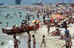 Festby. Hoteller i Sunny Beach vil bekæmpe den kultur, hvor unge drikker hjernen ud og opfører sig dumt. 