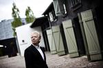 Kultur. Dirigent Mogens Dahl er ophavsmand til 'Mogens Dahl Koncertsal', som han her besøger. 