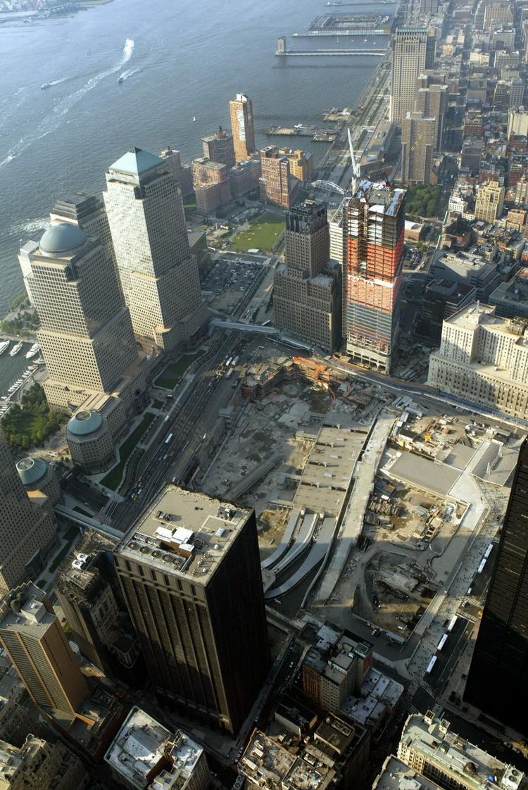 2004. Ground Zero set fra luften. 