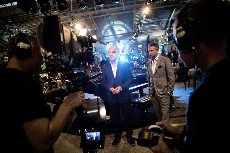 tv-værter. Seere til sidste lørdags indsamlingsshow 'Afrika Nu' fik en masse at vide om konsekvenserne af katastrofen på Afrikas Horn, men kun meget lidt om årsagerne, og hvad vi kan gøre for at forhindre, at det sker igen. 