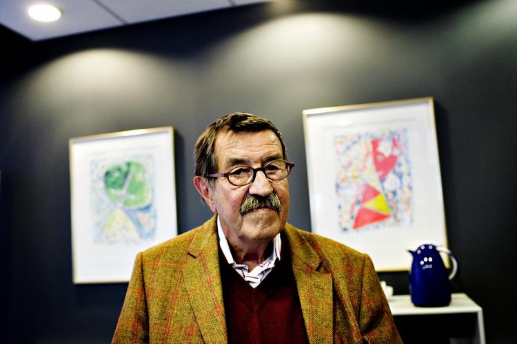 Krigsofre. Günter Grass har i en samtale med en israelsk avis har sammenlignet de tyske soldater, der døde i sovjetisk krigsfangenskab efter krigen, med holocaust. 