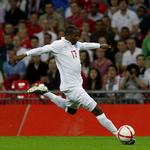 Offer. Ashley Young kunne se sin holdkammerat Wayne Rooney score to gange i Englands sikre sejr i Bulgarien. 