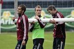 tjans. Jacob Poulsen (t.v.) har andre funktioner i EM-truppen end de, der spiller hver gang. 