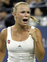 comeback. Med en enestående fighterindsats fik Caroline Wozniacki vendt kampen mod russeren Svetlana Kusnetsova. 