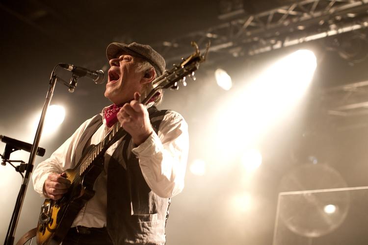 Protest. Gasolin (billedet), Røde Mor og Natasja har alle lavet protestsange. Nu kommer den kunsterniske bivirkning på ti år med VKO. 