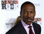 Oscarvært. Eddie Murphy ligner en vinder i rollen som vært ved næste års Oscar-uddeling, mener showets producer Brent Ratner. 