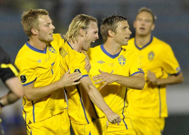 5-0. Med fem scoringer i anden halvleg vandt Sverige 5-0 over San Marino, men målene tæller ikke med i toerstillingen, hvor det kun er resultaterne mod de fire andre øverste hold, der er gældende. 