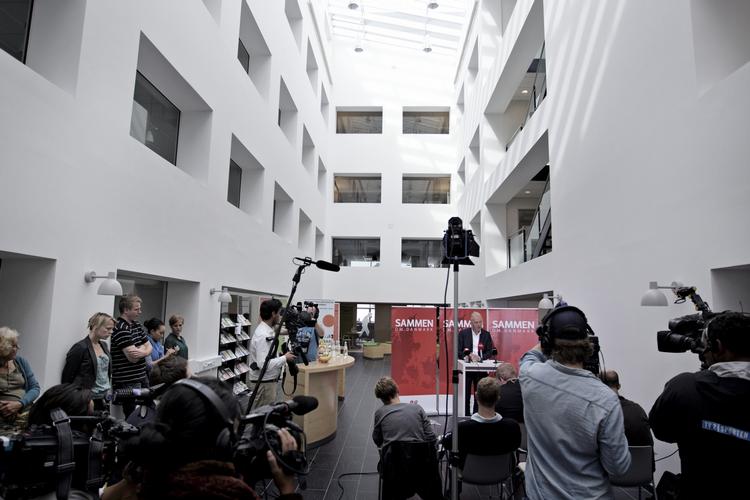 Sundhed. Villy Søvndal fremlagde udspillet i Sundhedshuset i Valby. Det er en af de steder, danskerne fremover kan få lavet et sundhedstjek. 
