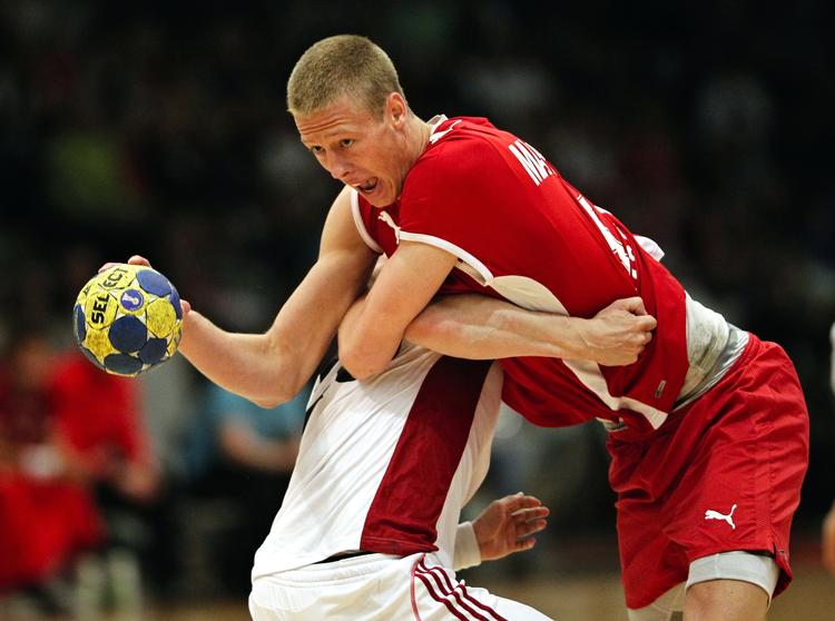 Komet. Nikolaj Markussen (her i landsholdsdragten) deltog i søndags i den spanske Super Cup, hvor Atletico Madrid besejrede Barcelona 33-26, og danskerenimponerede med seks scoringer. 