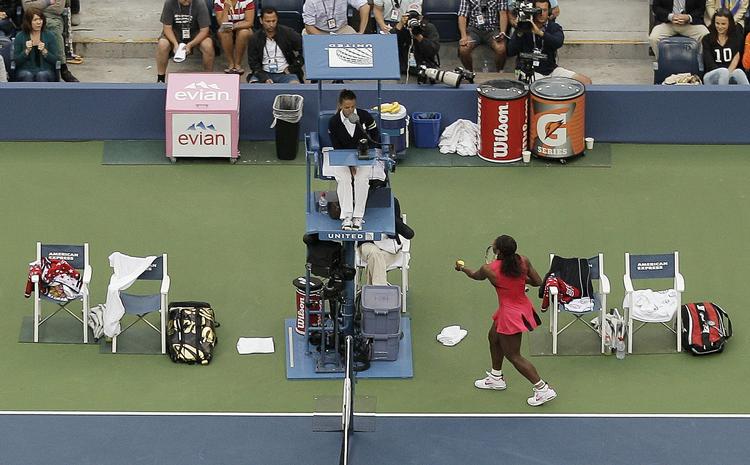 Udfald. »Hvis du nogensinde møder mig, så se den anden vej, for du er helt ude af dig selv«, sagde Williams blandt andet til dommeren. 