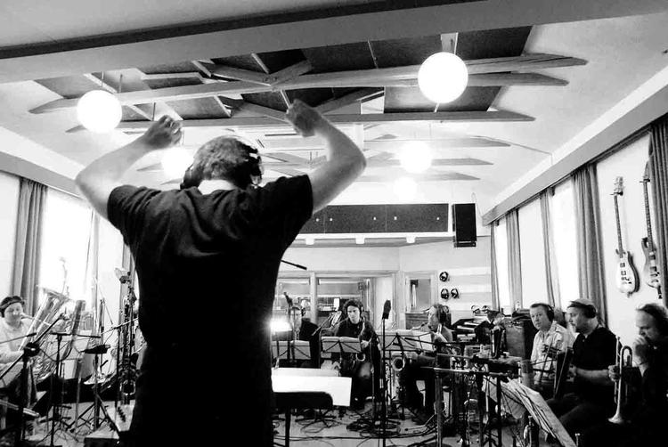 Orkester. Med Lars Møller ved roret arbejder The Orchestra målrettet på at udvikle bigbandmusikken.