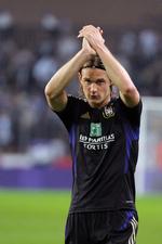 4-1. Anderlecht og Guillaume Gillet indledte Europa League på overbevisende manér med en 4-1-sejr over AEK Athen. 