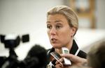 Krav. Jutta Urpilainen (billedet) kræver sikkerhedstillelse fra Grækenlands side, før hun vil udbetale flere lån til Grækenland. 