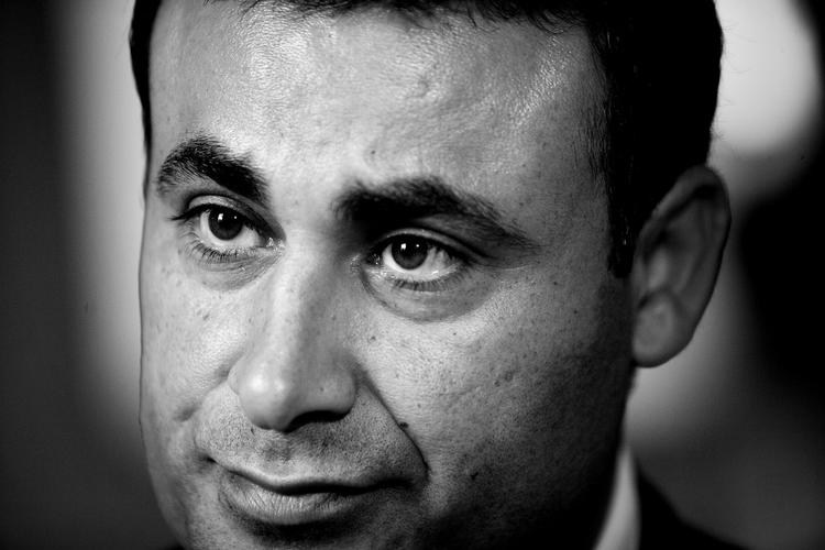 Ude. Naser Khaders dage i Folketinget er ovre. 