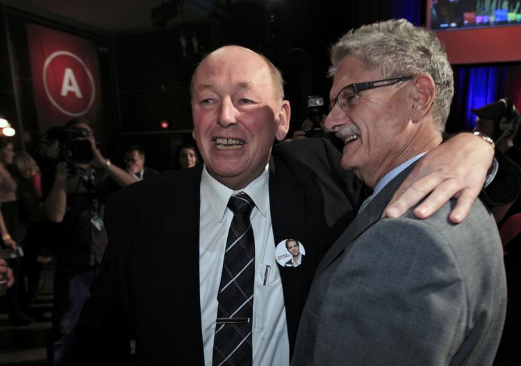 Formand. Mogens Lykketoft hyggede sig på valgnatten - her i selskab med LO-formand Harald Børsting. 