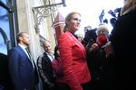 Forhandler. Landets kommende statsminister Helle Thorning-Schmidt vil i løbet af de næste par dage indkalde Venstre, DF og De Konservative til møde forud for det nye regeringsgrundlag. 
