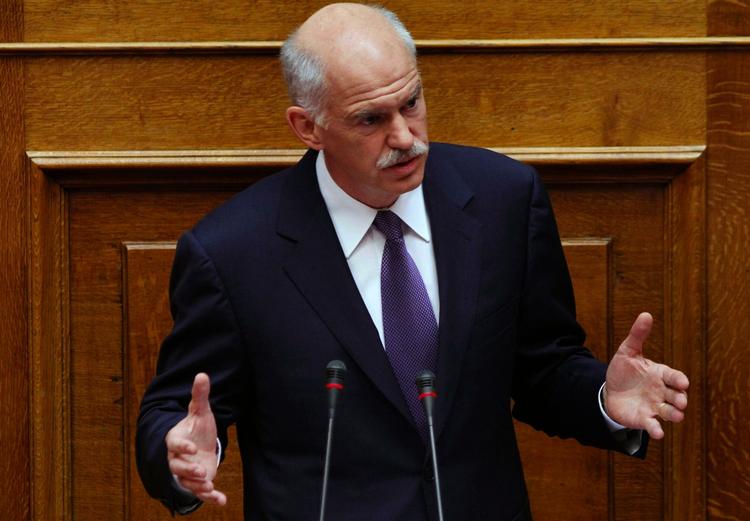 Besøg. Snart vil George Papandreou modtage besøg af den økonomiske trojka, der vil forsøge at grnakse de græske tal, for at danne sig et indtryk af Grækenlands indsats for at spare. 