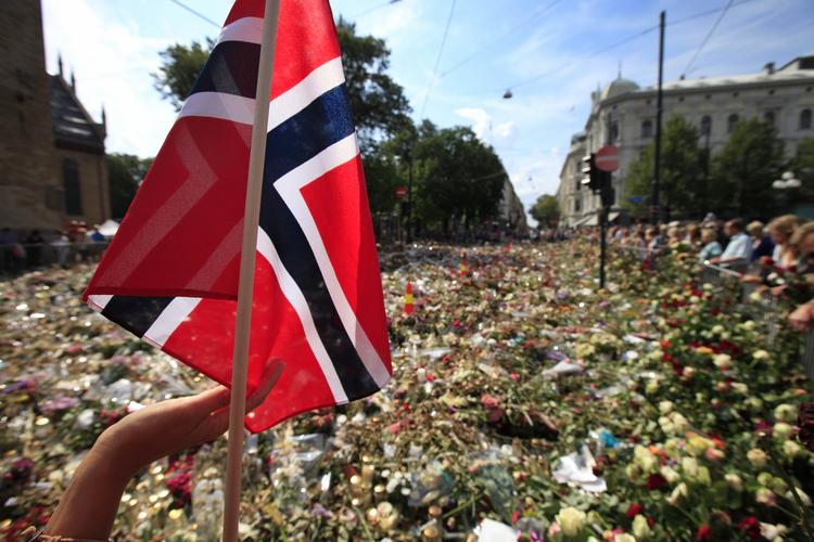 medfølelse. I dagene efter terrorangrebet flød Oslo i blomster som en fysisk manifestation på nordmændenes sammenhold. 