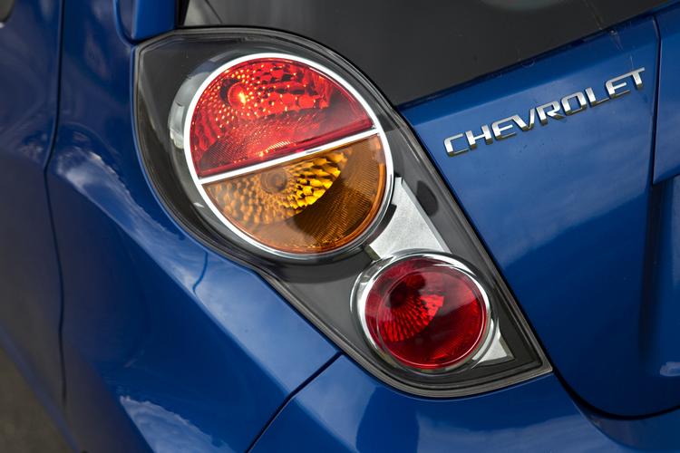 SMÅVOGNE. Der er godt salg i små biler som for eksempel Chevrolet Spark. 
