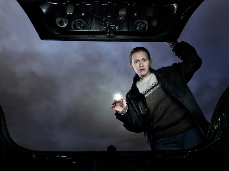 Kvalitet.  Ikke bare en, men to BBC-bosser anerkender 'The Killings" høje niveau. Billedet her er fra den amerikanske version, der ligeledes nyder stor succes. 