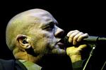 Verdensberømt. Rockbandet REM har blandt andet gæstet Parken i København. Her er det forsanger Michael Stipe. 