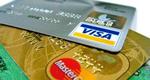 GEBYR. Gængse betalingskort som Visa, Mastercard og American Express udløser nu et ekstra gebyr hos Ryanair. 