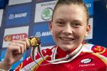skrammer. Den ene kind bærer stadig præg af, at VM-bronzevinderen Christina Siggaard fornylig har været i nærkontakt med asfalten. 