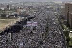 oprør. Der har løbende været meldinger om demonstrationer mod Yemens præsident Ali Abdullah Saleh. Her er det i hovedstaden Sanaa 16. september. 