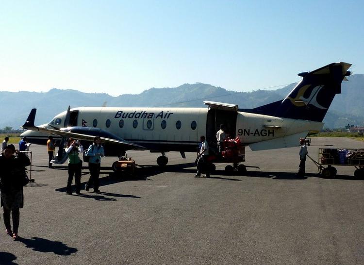 Styrt. Et fly fra nepalesiske Buddha Air er styrtet tæt ved Kathmandu. 