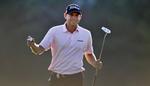 Gevinst. Bill Haas havde ganske god grund til at juble efter sejren og bonuspotten i FedEx Cup. 