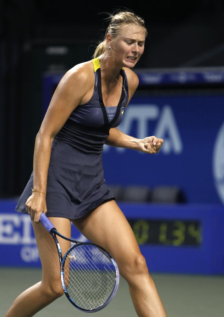 bejler. I fire perioder mellem 2005 og 2008 lå Sjarapova nummer et på ranglisten, hvor Caroline Wozniacki har huseret de seneste 32 uger i træk. 
