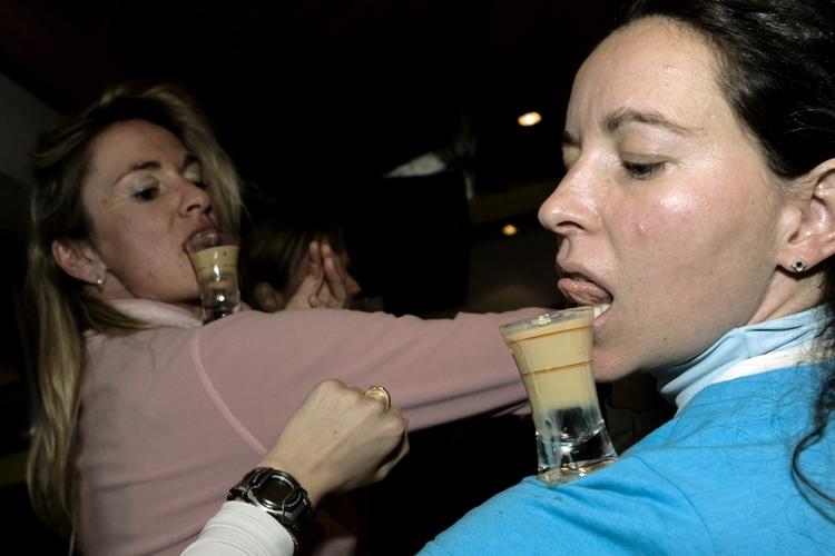 VÆRSGO. Shots helt ned til fem kroner får unge til at drikke mere, mener misbrugsekspert. 
