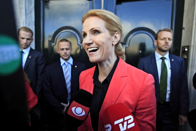 Arbejdsbyrde. Den nye statsminister skal favne bredt, men først og fremmest bruge energi på at få de svageste med, lyder rådet fra syv debattører. 