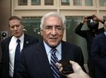 SEXSAG. Dominique Strauss-Kahn vil have retten til at afvise den erstatningssag, stuepige har anlagt mod ham efter påstået seksuelt overgreb. Her ses den forhenværende IMF-chef i New York. 