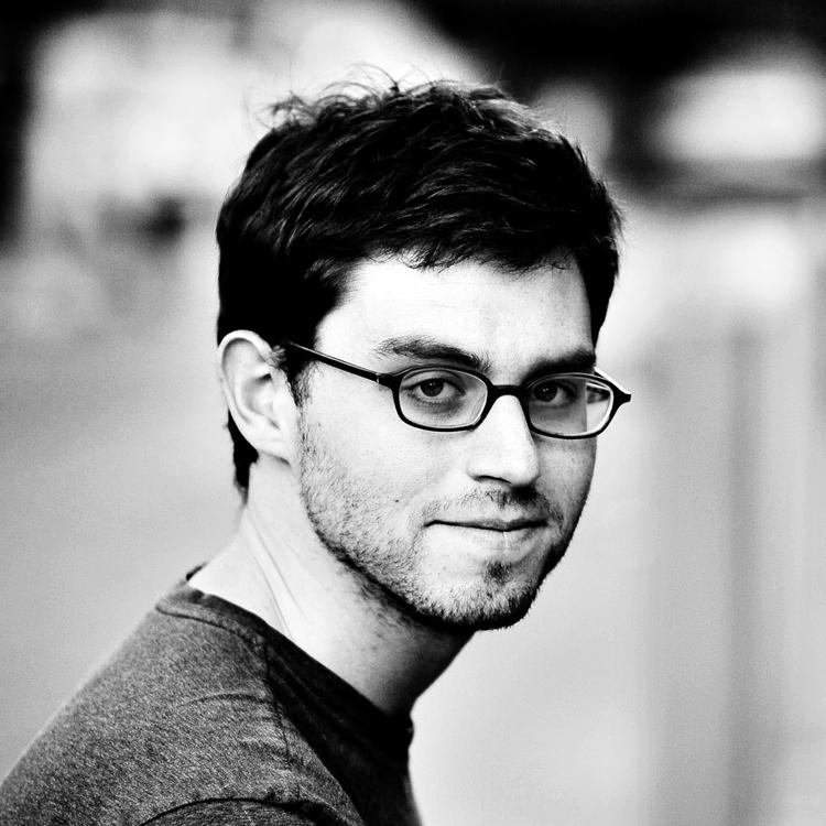FAMILIESÆRHED. Joshua Foer kan ikke lige forklare, hvorfor de tilsyneladende alle bliver bestsellerforfattere i hans familie. 