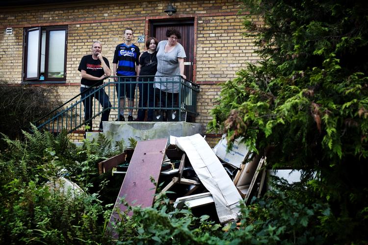 ROTTEMAGNET. Indbo, der har været i kontakt med kloakvand, kan tiltrække rotter og skal derfor fjernes fra boligen hurtigst muligt. 