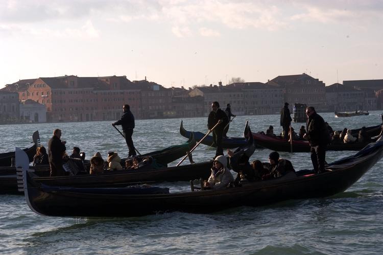 Turistmagnet. Venedig er populær af gode grunde, men lokale italienerne er trætte af, at byen er overtaget af turister. 
