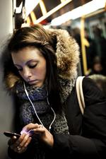 Tålmodighed. Teleselskabet 3's kunder må vente lidt endnu på at mobilnettet kommer op at køre igen. 