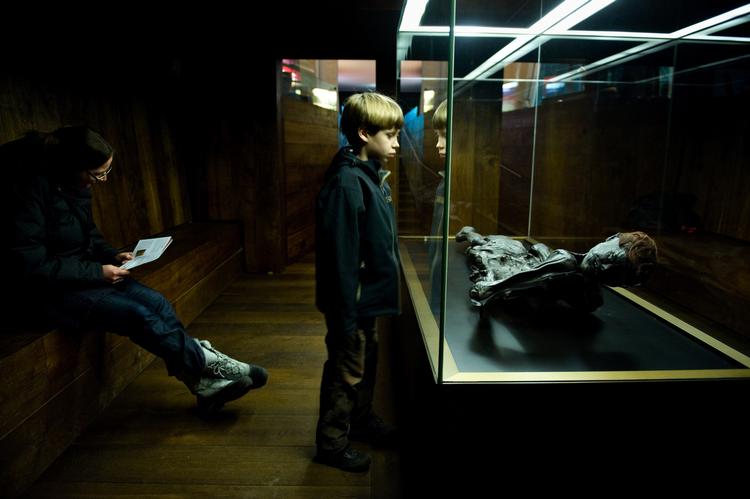 Arkæologien. Der vil være færre arkæologiske museer i fremtiden. Her ses et af de mere kendte fund, nemlig Grauballemanden. 
