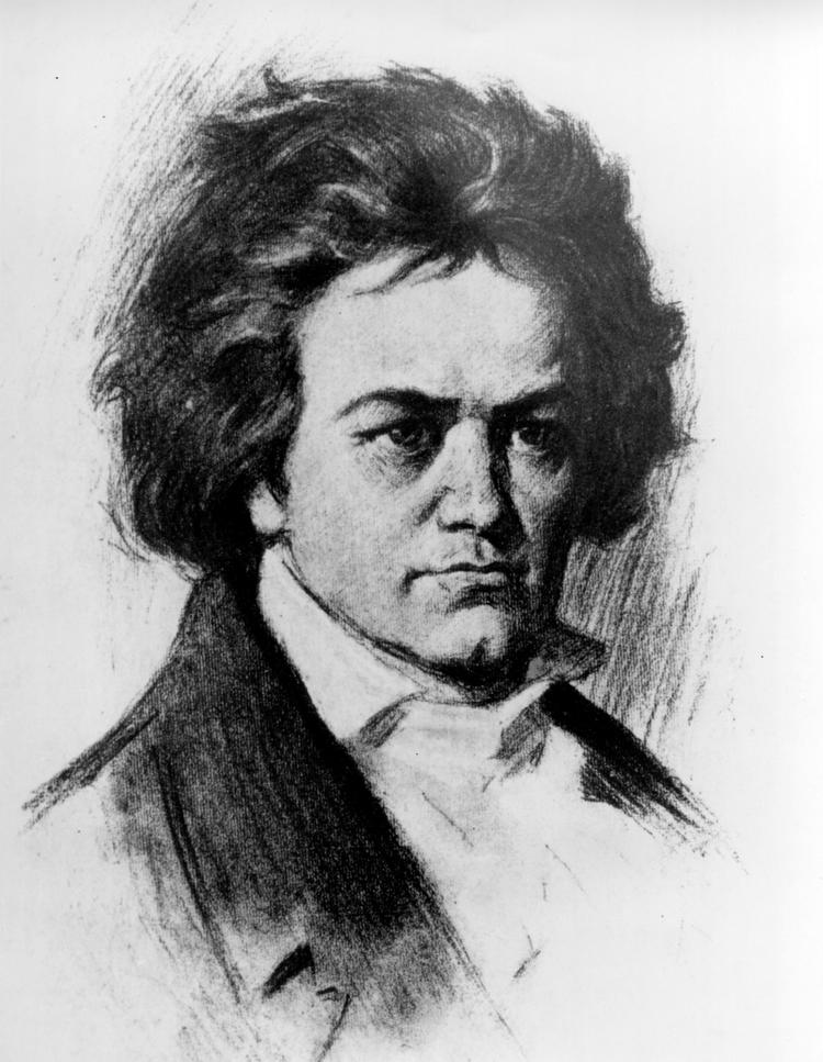 Genopstået. At Beethoven selv kasserede den oprindelige sats tilskrives hans perfektionisme. 